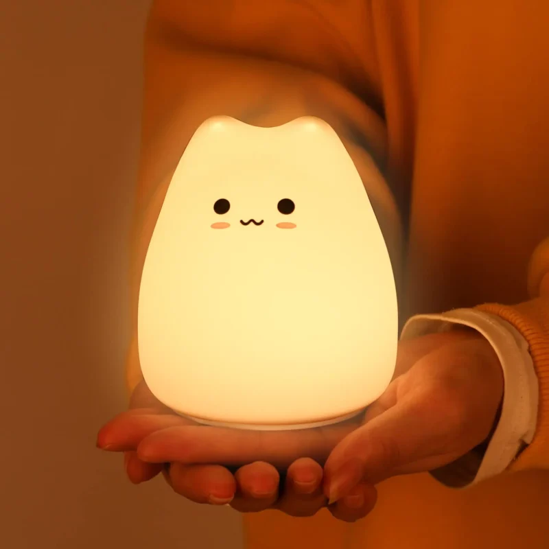 Veilleuse chat LED tactile – lumière douce - Image 1