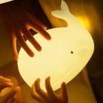 Veilleuse baleine en silicone LED rechargeable - Image 8