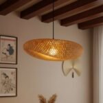 Luminaire suspendu artisanal tressé