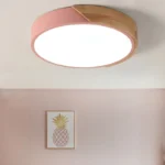 Luminaire plafonnier scandinave pastel en métal et bois