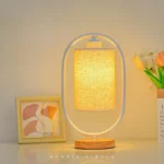 Lampe de table de table en bois et métal à abat-jour textile – Image 3