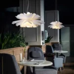 Luminaire suspension sculpturale blanche effet fleur - Image 5