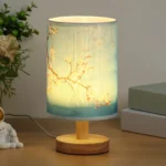 Lampe de table en bois et tissu