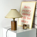 Luminaire de table rétro minimaliste en bois – Image 3