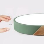 Luminaire plafonnier scandinave pastel en métal et bois – Image 4