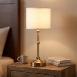 Lampe de chevet dorée classique avec port USB intégré