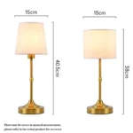 Lampe de chevet dorée classique avec port USB intégré – Image 2